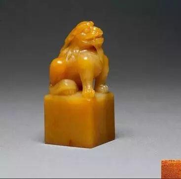 田黄石价格揭秘，友情与珍贵石材的价值之谜